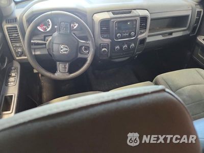Zdjęcie 8 z 12 samochodu: 2015 RAM 1500 ST VIN:1C6RR6FT3FS575912 - miniatura