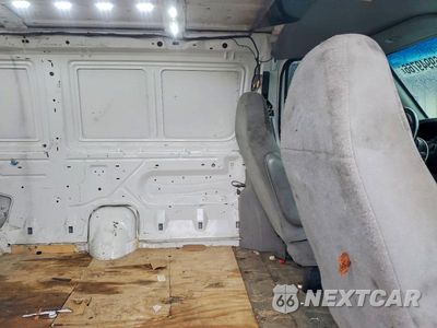 Zdjęcie 11 z 13 samochodu: 2000 FORD E350 DELIVERY VAN VIN:1FTSE34F7YHA77651 - miniatura
