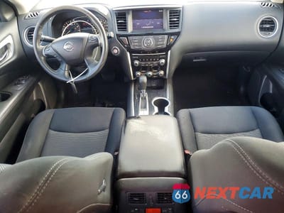 Zdjęcie 8 z 13 samochodu: 2018 NISSAN PATHFINDER SV VIN:5N1DR2MN3JC603402 - miniatura