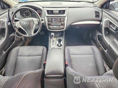 Zdjęcie 8 z 12 samochodu: 2018 NISSAN ALTIMA 2.5 SV VIN:1N4AL3AP3JC246166 - miniatura