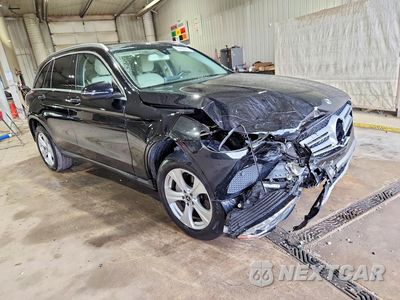 Czwarte zdjęcie samochodu z boku: 2018 MERCEDES-BENZ GLC 300 4MATIC VIN:WDC0G4KB8JV028256 - miniatura