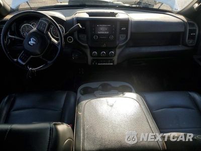 Zdjęcie 8 z 13 samochodu: 2022 RAM 3500 VIN:3C7WRTCL8NG246193 - miniatura