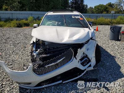 Piąte zdjęcie samochodu w środku: 2023 CHRYSLER PACIFICA HYBRID PINNACLE VIN:2C4RC1N7XPR506459 - miniatura