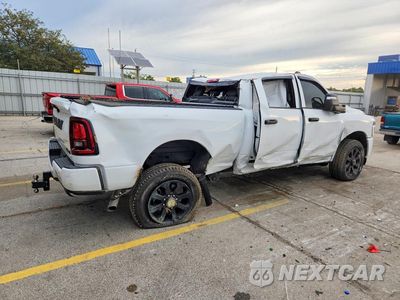 Trzecie zdjęcie samochodu z tyłu: 2026 RAM 2500 TRADESMAN VIN:3C6UR5CJ8TG319226 - miniatura