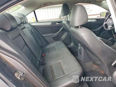 Zdjęcie 10 z 12 samochodu: 2013 VOLKSWAGEN JETTA SE VIN:3VWDP7AJXDM436822 - miniatura