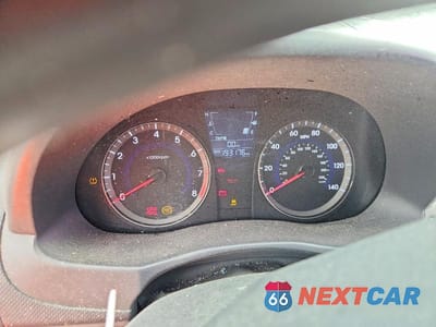 Zdjęcie 9 z 13 samochodu: 2013 HYUNDAI ACCENT GLS VIN:KMHCT4AE2DU555015 - miniatura