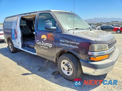 Czwarte zdjęcie samochodu z boku: 2014 CHEVROLET EXPRESS G3500 LT VIN:1GAZG1FG7E1165034 - miniatura