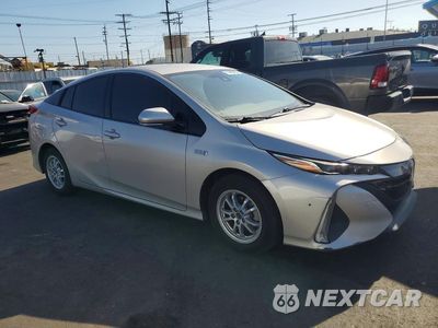 Czwarte zdjęcie samochodu z boku: 2019 TOYOTA PRIUS PRIME PLUS VIN:JTDKARFP6K3111393 - miniatura