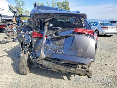 Zdjęcie 6 z 14 samochodu: 2017 TOYOTA RAV4 LE VIN:JTMBFREV0HJ170817 - miniatura