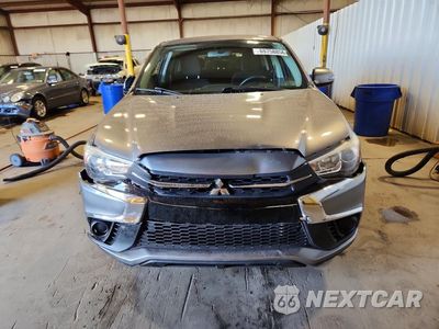 Piąte zdjęcie samochodu w środku: 2018 MITSUBISHI OUTLANDER SPORT ES VIN:JA4AR3AU2JU019182 - miniatura