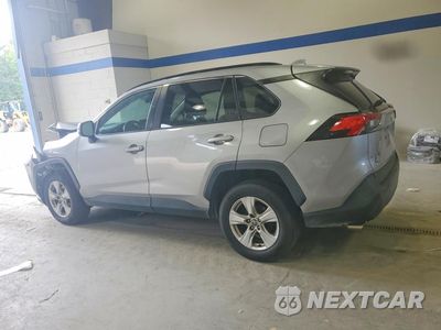 Drugie zdjęcie samochodu z przodu: 2021 TOYOTA RAV4 XLE VIN:2T3W1RFV9MW152827 - miniatura