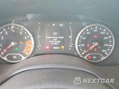 Zdjęcie 9 z 13 samochodu: 2023 JEEP RENEGADE LATITUDE VIN:ZACNJDB16PPP28729 - miniatura