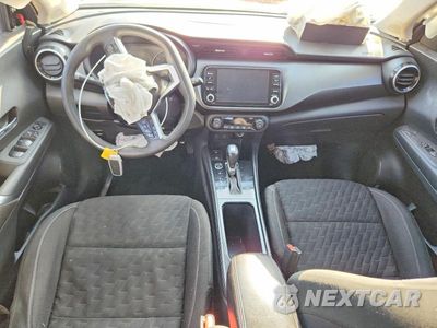 Zdjęcie 8 z 12 samochodu: 2021 NISSAN KICKS SV VIN:3N1CP5CV1ML489758 - miniatura