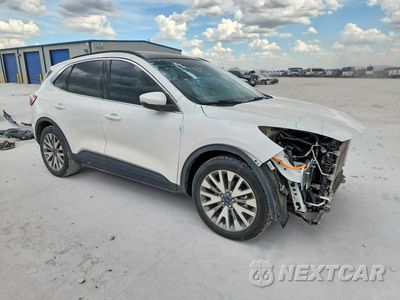 Czwarte zdjęcie samochodu z boku: 2020 FORD ESCAPE TITANIUM VIN:1FMCU0DZ7LUC31674 - miniatura