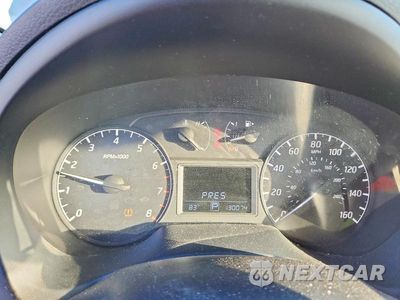 Zdjęcie 9 z 12 samochodu: 2016 NISSAN SENTRA S VIN:3N1AB7AP6GY250638 - miniatura