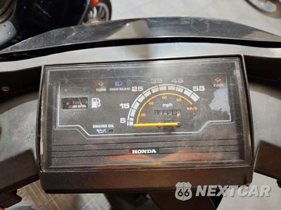 Zdjęcie 7 z 8 samochodu: 1994 HONDA CH80 VIN:3H1HF0314RD900203 - miniatura