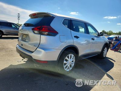 Trzecie zdjęcie samochodu z tyłu: 2020 NISSAN ROGUE S VIN:JN8AT2MV6LW132263 - miniatura