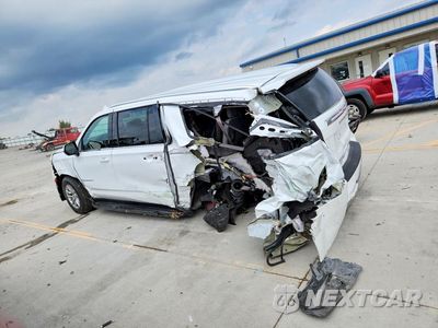 Drugie zdjęcie samochodu z przodu: 2024 CHEVROLET SUBURBAN K1500 LT VIN:1GNSKCKD9RR232634 - miniatura
