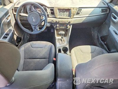 Zdjęcie 8 z 12 samochodu: 2018 KIA NIRO LX VIN:KNDCB3LC5J5161995 - miniatura
