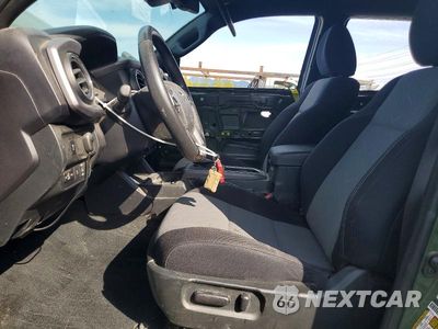 Zdjęcie 7 z 13 samochodu: 2022 TOYOTA TACOMA TRD OFF-ROAD VIN:3TYCZ5AN2NT090139 - miniatura