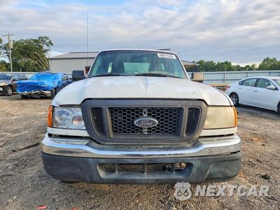Piąte zdjęcie samochodu w środku: 2004 FORD RANGER XLT VIN:1FTYR10D94PA31844 - miniatura
