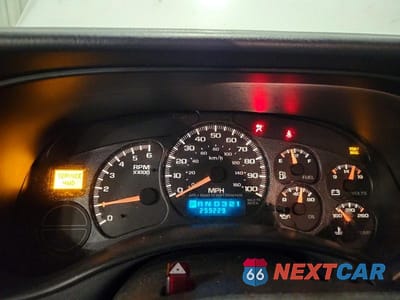 Zdjęcie 9 z 13 samochodu: 2002 CHEVROLET SUBURBAN K1500 VIN:3GNFK16Z42G249021 - miniatura