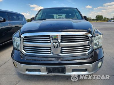 Piąte zdjęcie samochodu w środku: 2015 RAM 1500 SLT VIN:1C6RR6LM7FS755942 - miniatura