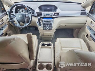 Zdjęcie 8 z 13 samochodu: 2012 HONDA ODYSSEY TOURING VIN:5FNRL5H91CB115324 - miniatura