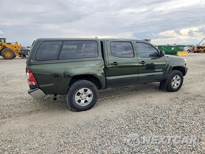 Trzecie zdjęcie samochodu z tyłu: 2014 TOYOTA TACOMA V6 VIN:3TMLU4EN4EM154387 - miniatura