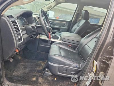 Zdjęcie 7 z 12 samochodu: 2017 RAM 1500 SLT VIN:3C6RR7LT7HG608480 - miniatura