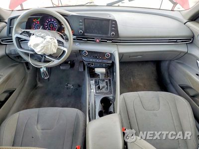 Zdjęcie 8 z 12 samochodu: 2021 HYUNDAI ELANTRA SEL VIN:5NPLM4AG2MH029626 - miniatura