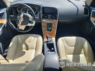 Zdjęcie 8 z 14 samochodu: 2017 VOLVO XC60 T6 INSCRIPTION VIN:YV449MRU1H2140527 - miniatura