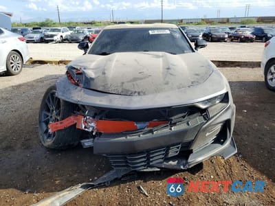 Piąte zdjęcie samochodu w środku: 2019 CHEVROLET CAMARO LS VIN:1G1FB1RXXK0124198 - miniatura