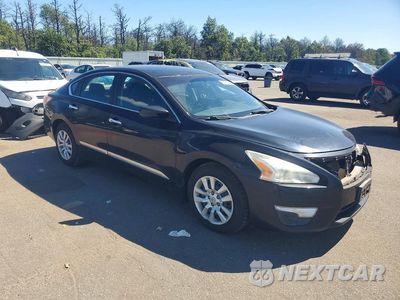 Czwarte zdjęcie samochodu z boku: 2015 NISSAN ALTIMA 2.5 S VIN:1N4AL3AP3FC125001 - miniatura