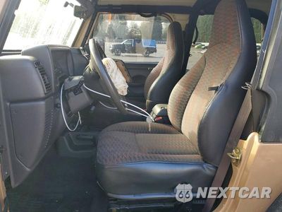 Zdjęcie 7 z 13 samochodu: 2000 JEEP WRANGLER / TJ SPORT VIN:1J4FA49S1YP713263 - miniatura