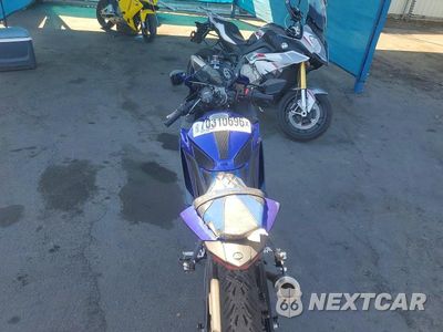 Zdjęcie 6 z 9 samochodu: 2023 YAMAHA YZFR3 A VIN:MH3RH18YXPK010826 - miniatura