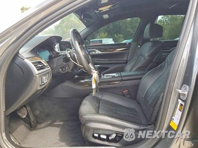 Zdjęcie 7 z 13 samochodu: 2018 BMW 750 I VIN:WBA7F0C50JGM22585 - miniatura