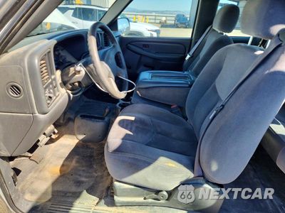 Zdjęcie 7 z 12 samochodu: 2006 GMC NEW SIERRA K1500 VIN:1GTEK19B26Z181150 - miniatura