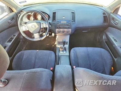 Zdjęcie 8 z 12 samochodu: 2005 NISSAN ALTIMA 2.5 VIN:1N4AL11D25N410009 - miniatura