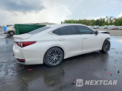 Trzecie zdjęcie samochodu z tyłu: 2025 LEXUS ES 300H BASE VIN:58ADA1C16SU072619 - miniatura