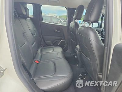 Zdjęcie 10 z 13 samochodu: 2018 JEEP RENEGADE LIMITED VIN:ZACCJADB1JPJ10415 - miniatura