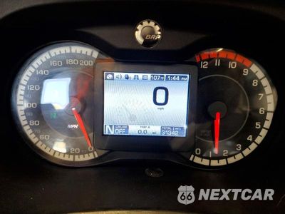 Zdjęcie 7 z 9 samochodu: 2011 CAN-AM SPYDER ROADSTER RT VIN:2BXJBKC17BV001161 - miniatura