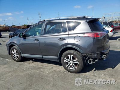 Drugie zdjęcie samochodu z przodu: 2017 TOYOTA RAV4 LE VIN:JTMZFREV1HJ100743 - miniatura