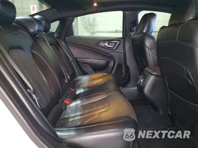 Zdjęcie 10 z 12 samochodu: 2015 CHRYSLER 200 S VIN:1C3CCCDG7FN656533 - miniatura