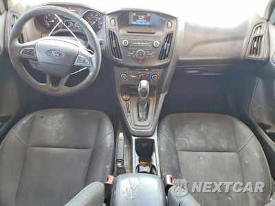 Zdjęcie 8 z 13 samochodu: 2016 FORD FOCUS SE VIN:1FADP3F21GL205848 - miniatura