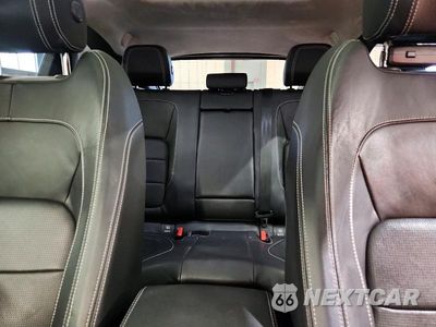 Zdjęcie 10 z 13 samochodu: 2019 JAGUAR F-PACE R - SPORT VIN:SADCL2FX4KA397511 - miniatura