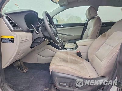 Zdjęcie 7 z 14 samochodu: 2016 HYUNDAI TUCSON ECO VIN:KM8J33A2XGU209662 - miniatura