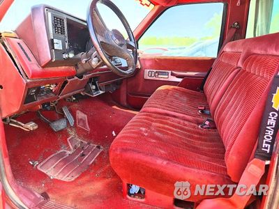 Zdjęcie 13 z 24 samochodu: 1991 CHEVROLET GMT-400 C2500 VIN:1GCGC24K8ME110686 - miniatura
