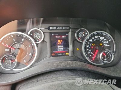 Zdjęcie 9 z 13 samochodu: 2025 RAM 2500 BIG HORN VIN:3C63R5JLXSG512766 - miniatura