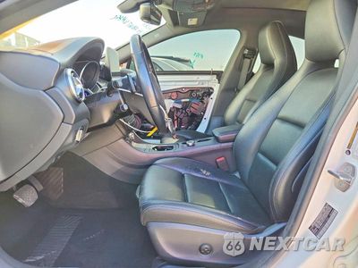 Zdjęcie 7 z 13 samochodu: 2019 MERCEDES-BENZ CLA 250 VIN:WDDSJ4EBXKN721994 - miniatura